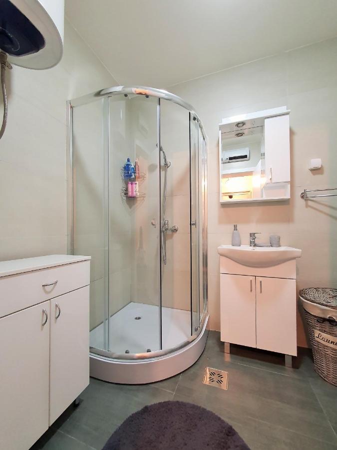 Downtown Apartment Cetinje Eksteriør bilde